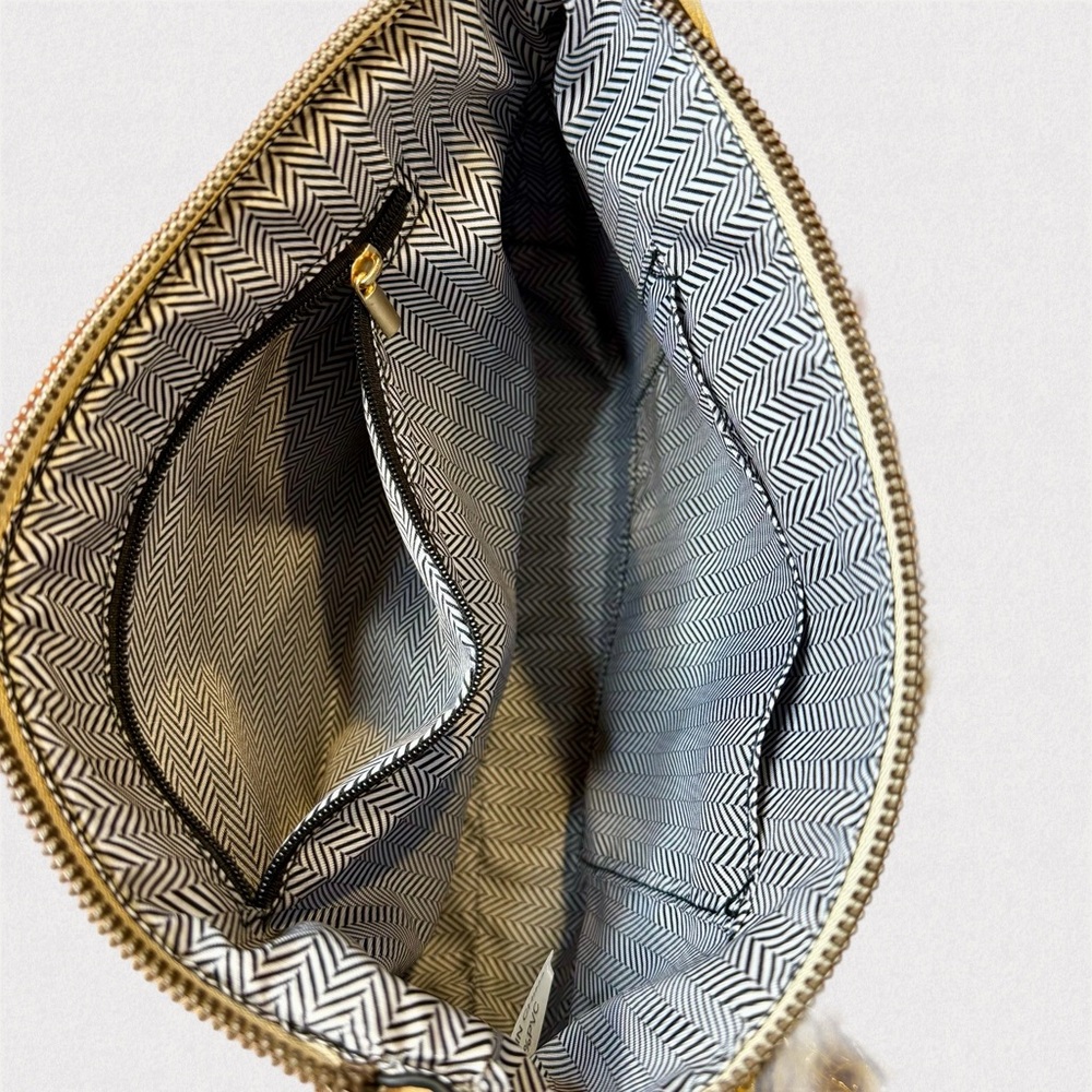 Le Miel Cream And Cow Print Crossbody Women's Bag-NWT - Picture 4 of 7